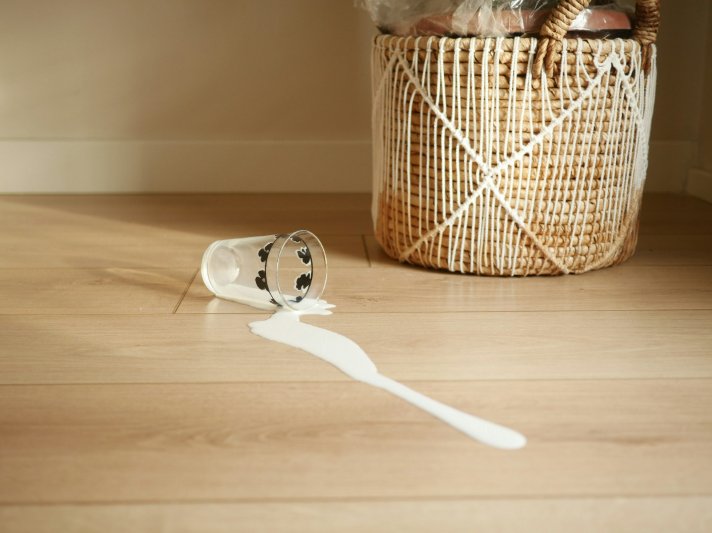 Can Laminate Handle Moisture in South Dakota Homes?
