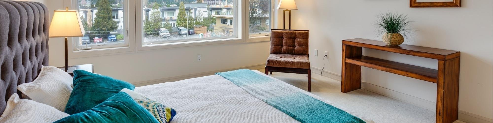 Carpet flooring in a bedroom in Rapid City, SD area. Altimate Flooring